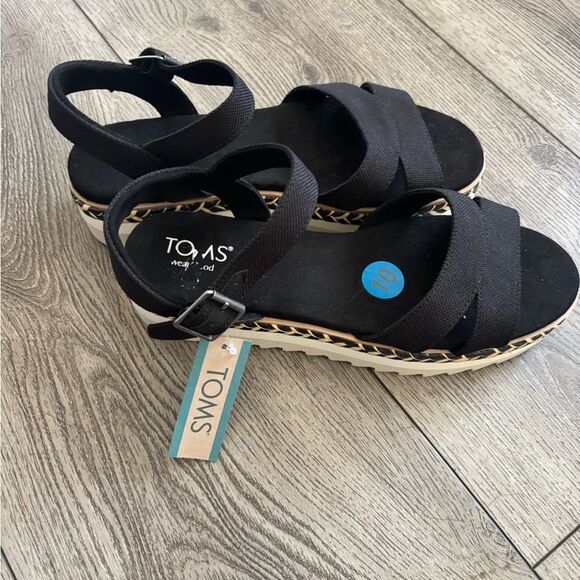 TOMS Women's Black Sandals - Picture 4 of 6